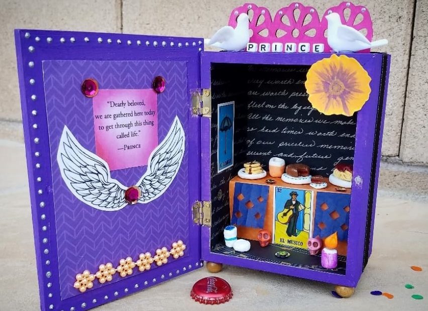 mini altar